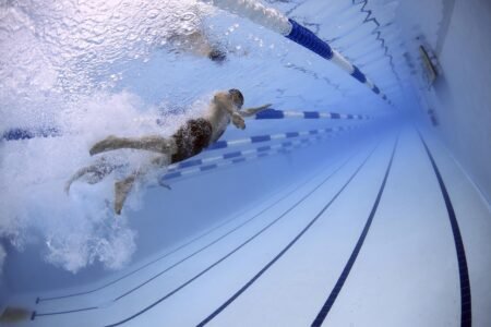 LA NATATION