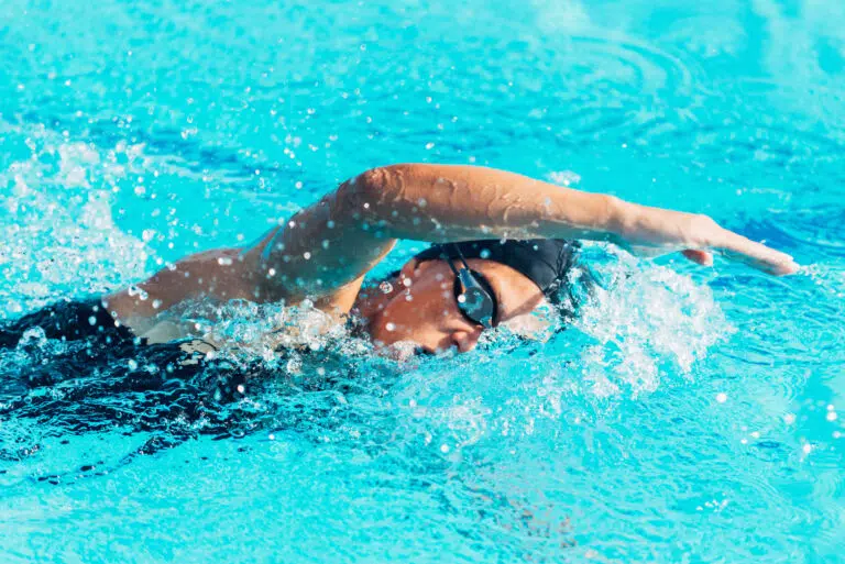 CARDIO-TRAINING 43 natation en crawl, crawl